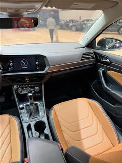 ڤۆڵکسواگن جێتا